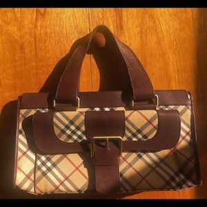 Authentic Designer Vintage Burberry Purse